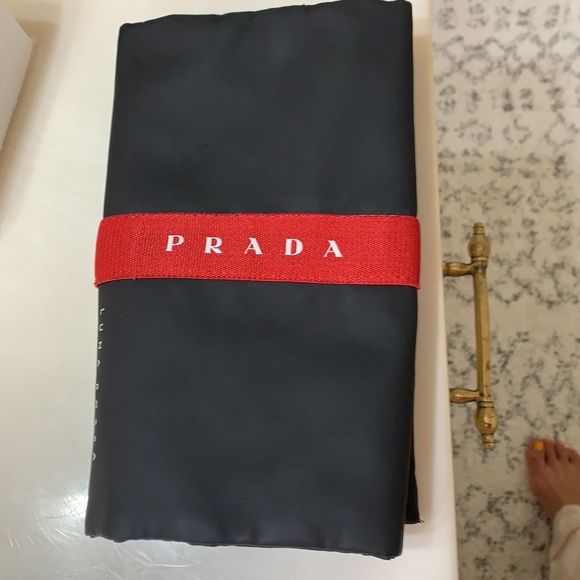 Prada “ travel bag - Picture 5 of 6